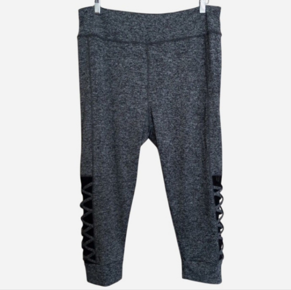 Fit Republic Lattice Mesh Capri Leggings